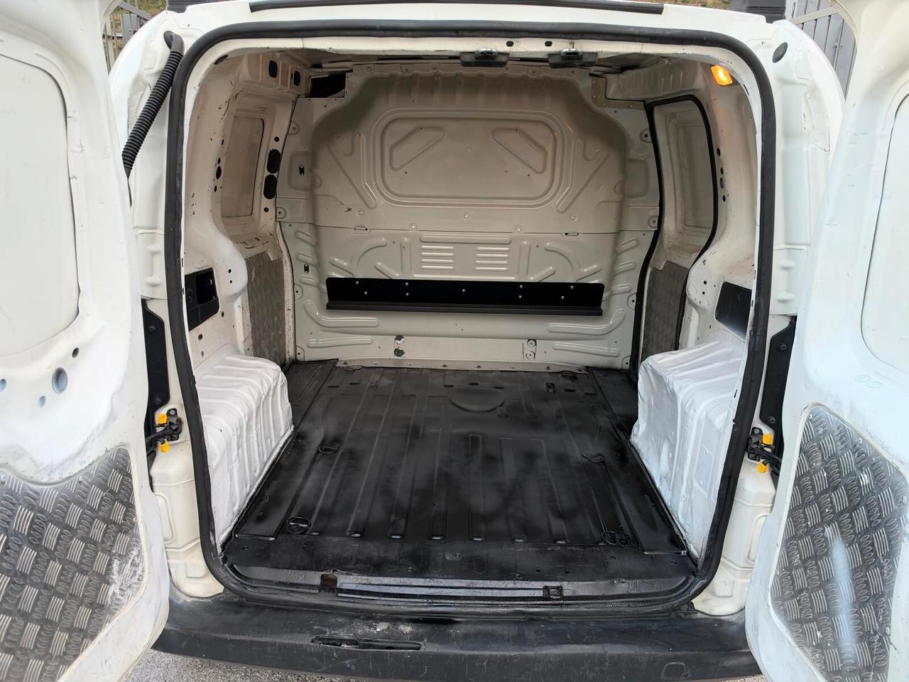 Fiat Fiorino 1.3 MJT 95CV Furgone Adventure E5+