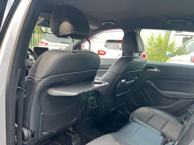 MERCEDES-BENZ B 180 Premium CAMBIO AUTOMATICO