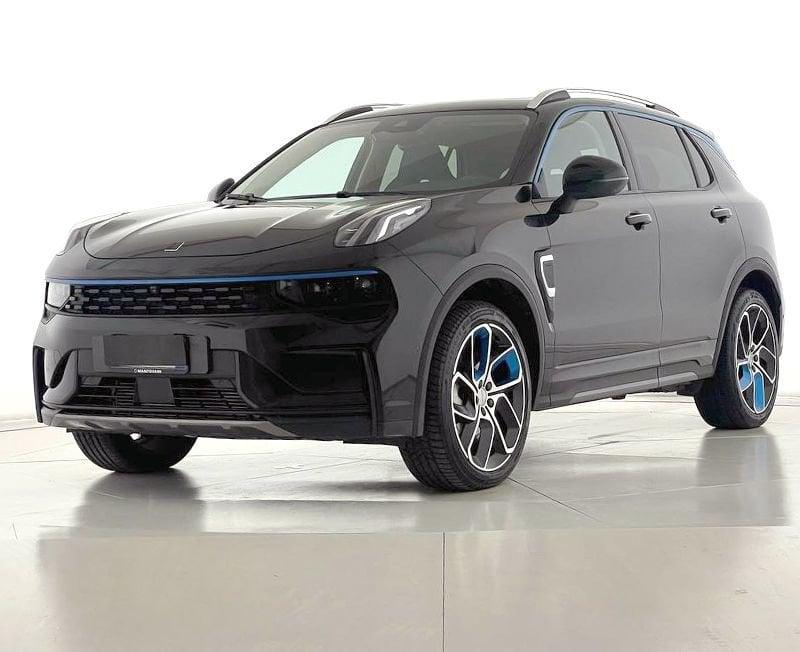 Lynk & Co 01 01 PHEV