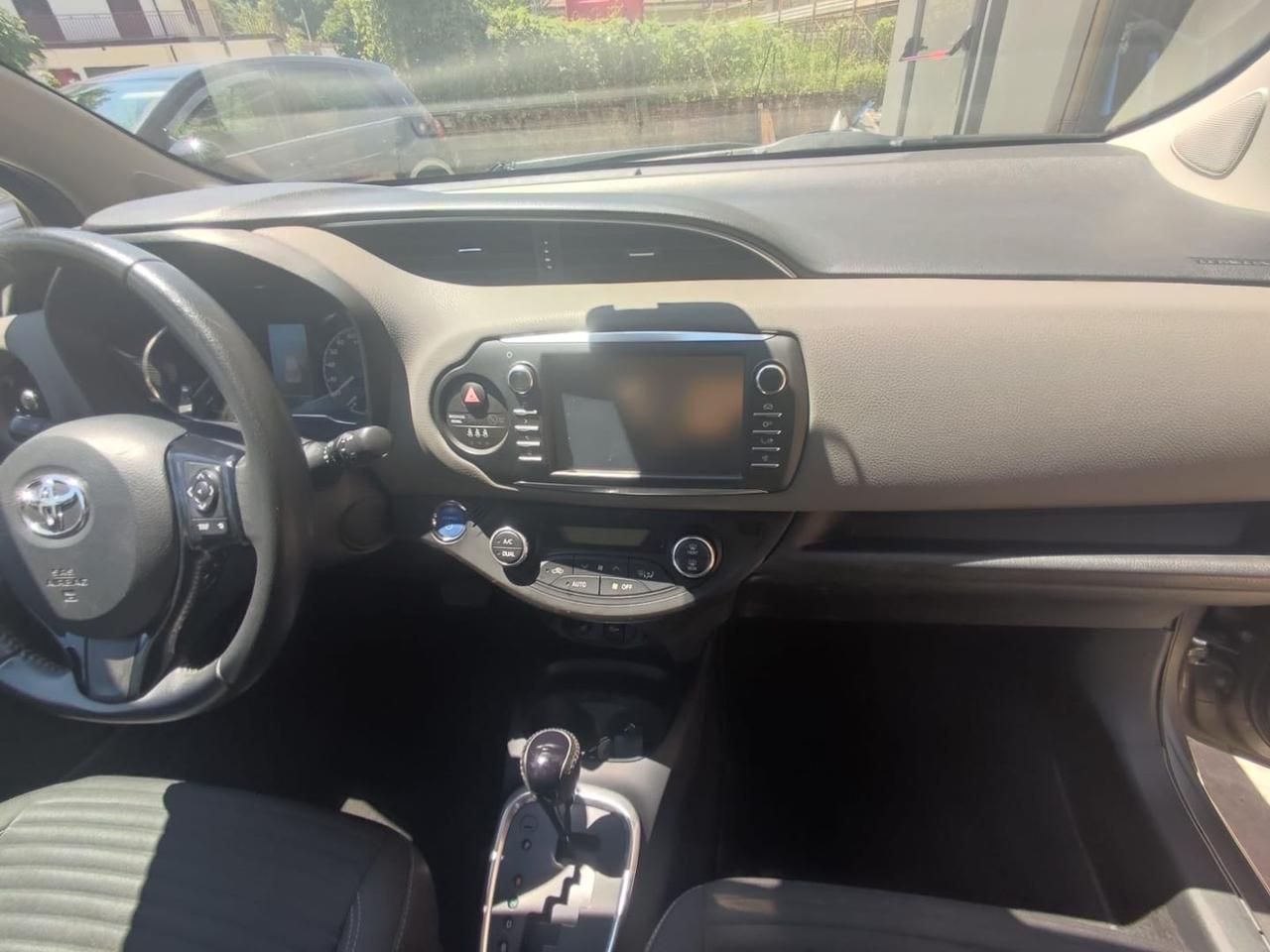 Toyota Yaris 1.5 Hybrid #2599