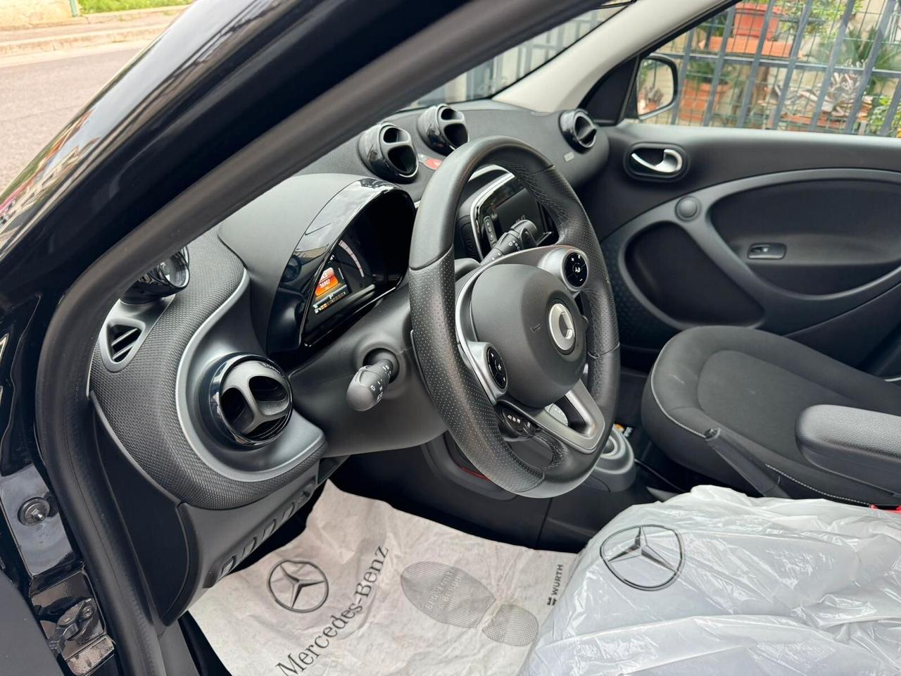 Smart ForFour 70 1.0 twinamic Superpassion