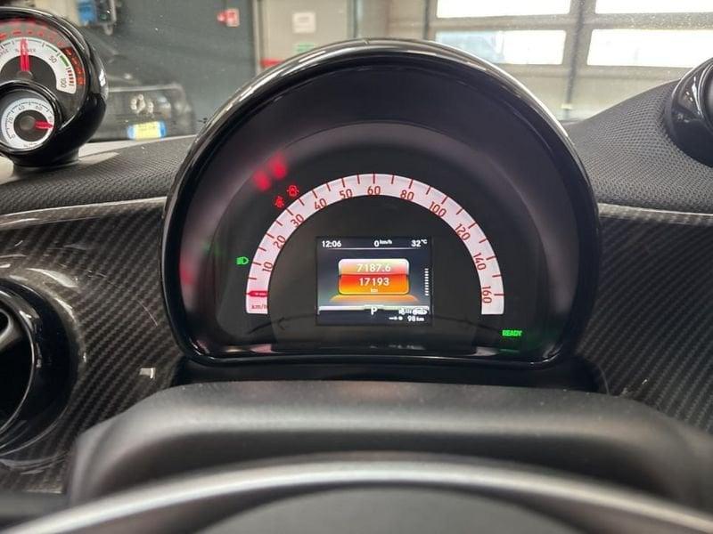smart forfour EQ RACINGREY 22KW