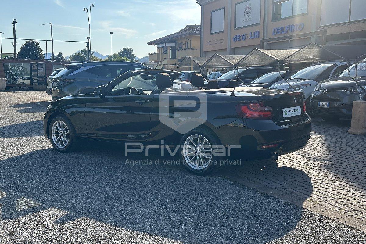 BMW 218i Cabrio Advantage