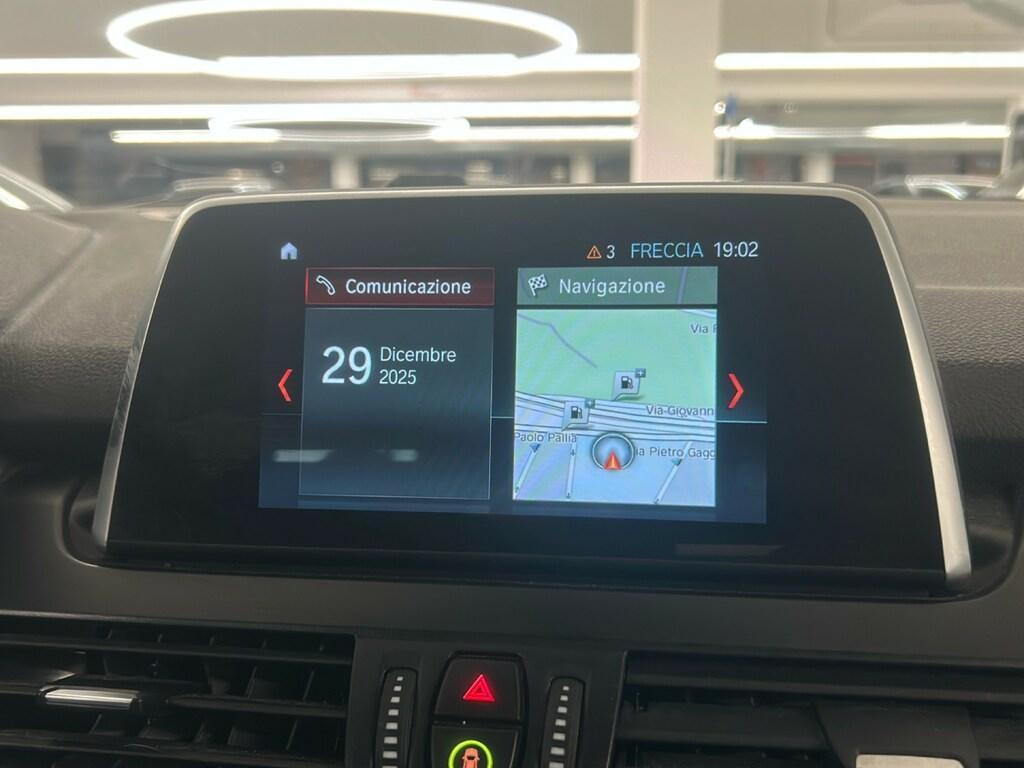 BMW Serie 2 Active Tourer 218 i Advantage DCT