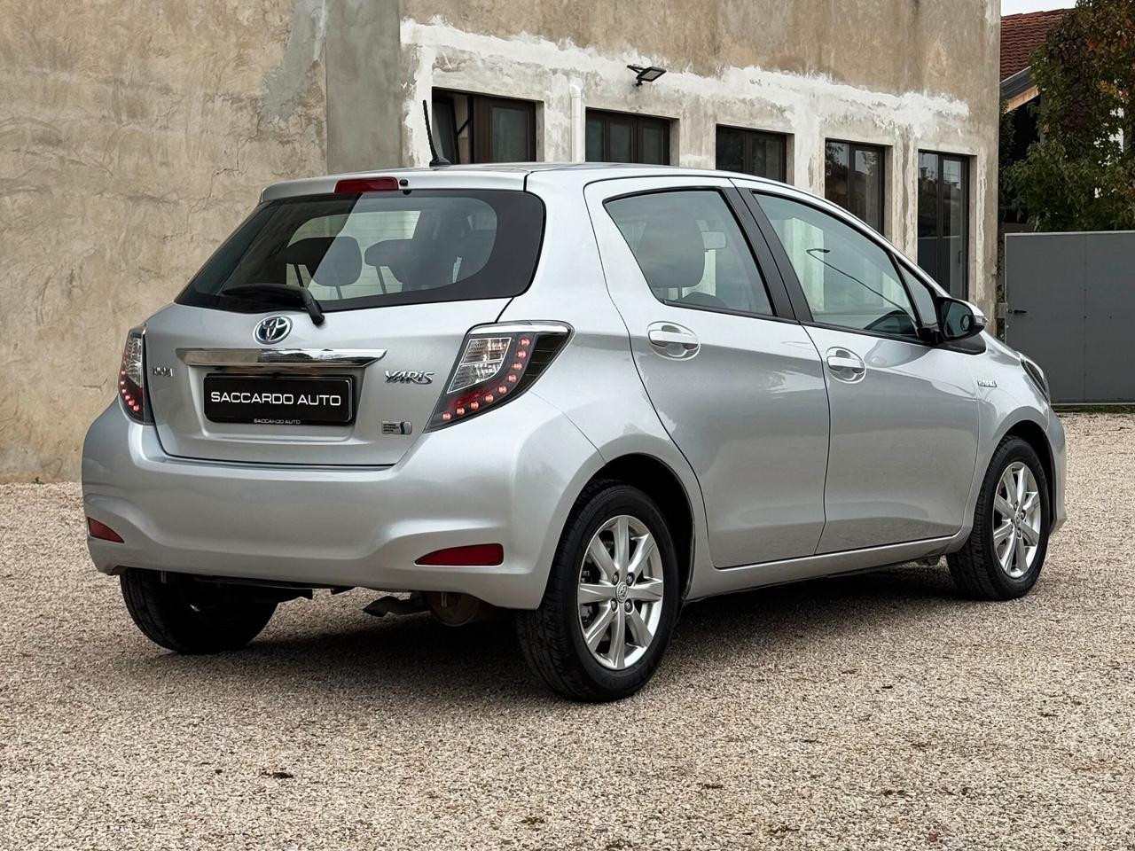 Toyota Yaris 5p 1.5h Hybrid 74cv Lounge+ | UNICO PROPRIETARIO