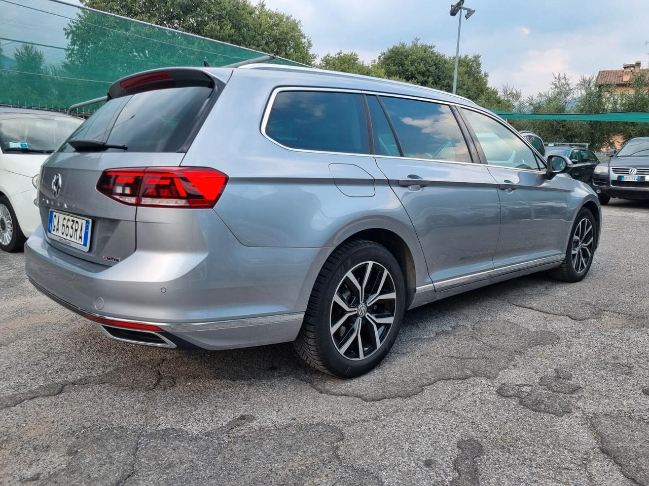 Volkswagen Passat Variant 2.0 TDI SCR EVO DSG Business