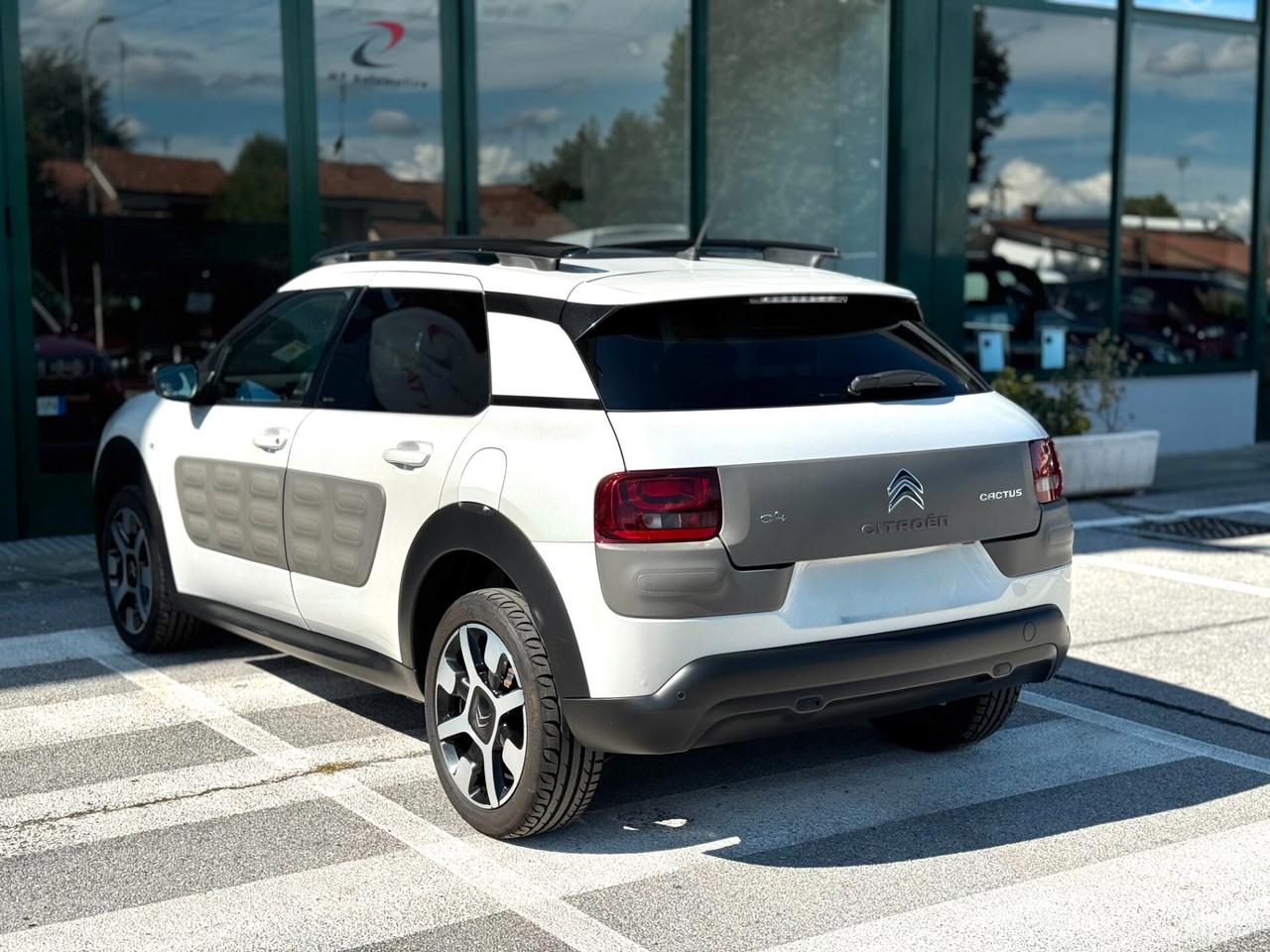 Citroen C4 Cactus PureTech 82 Shine