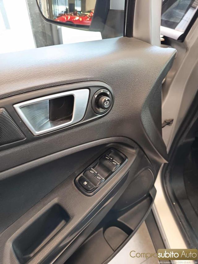 FORD EcoSport 1.5 TDCi 95 CV Business