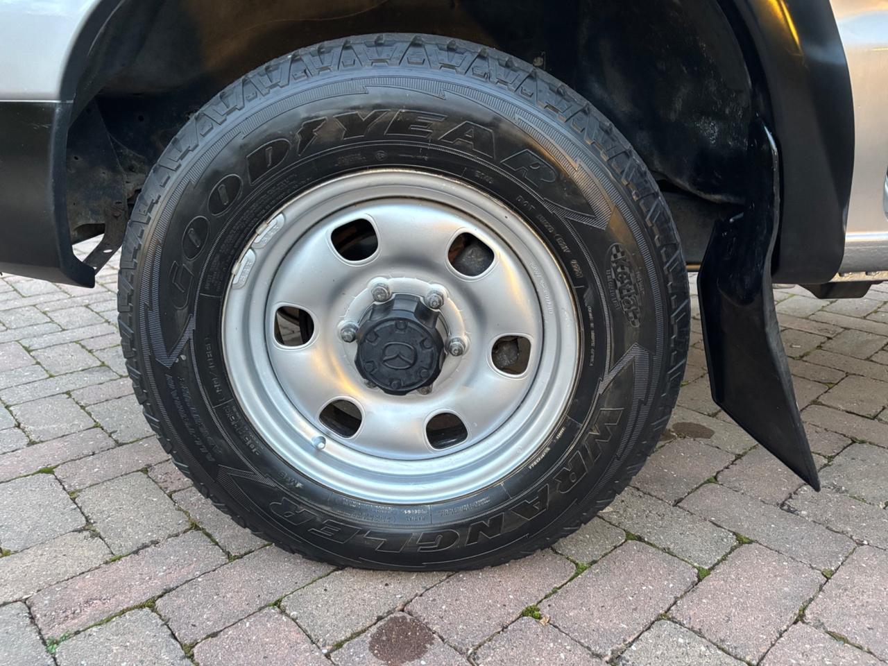 Mazda B 2500 2.5 diesel Stretch-Cab SDX Pup Clima