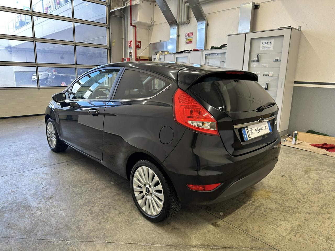 Ford Fiesta 3p 1.2 16v Titanium 82cv