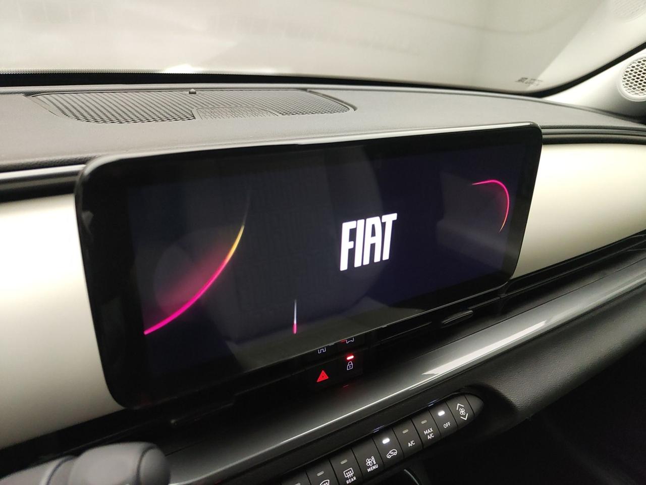 FIAT 600 IV 2023 1.2 MHEV 110CV DCT LA PRIMA