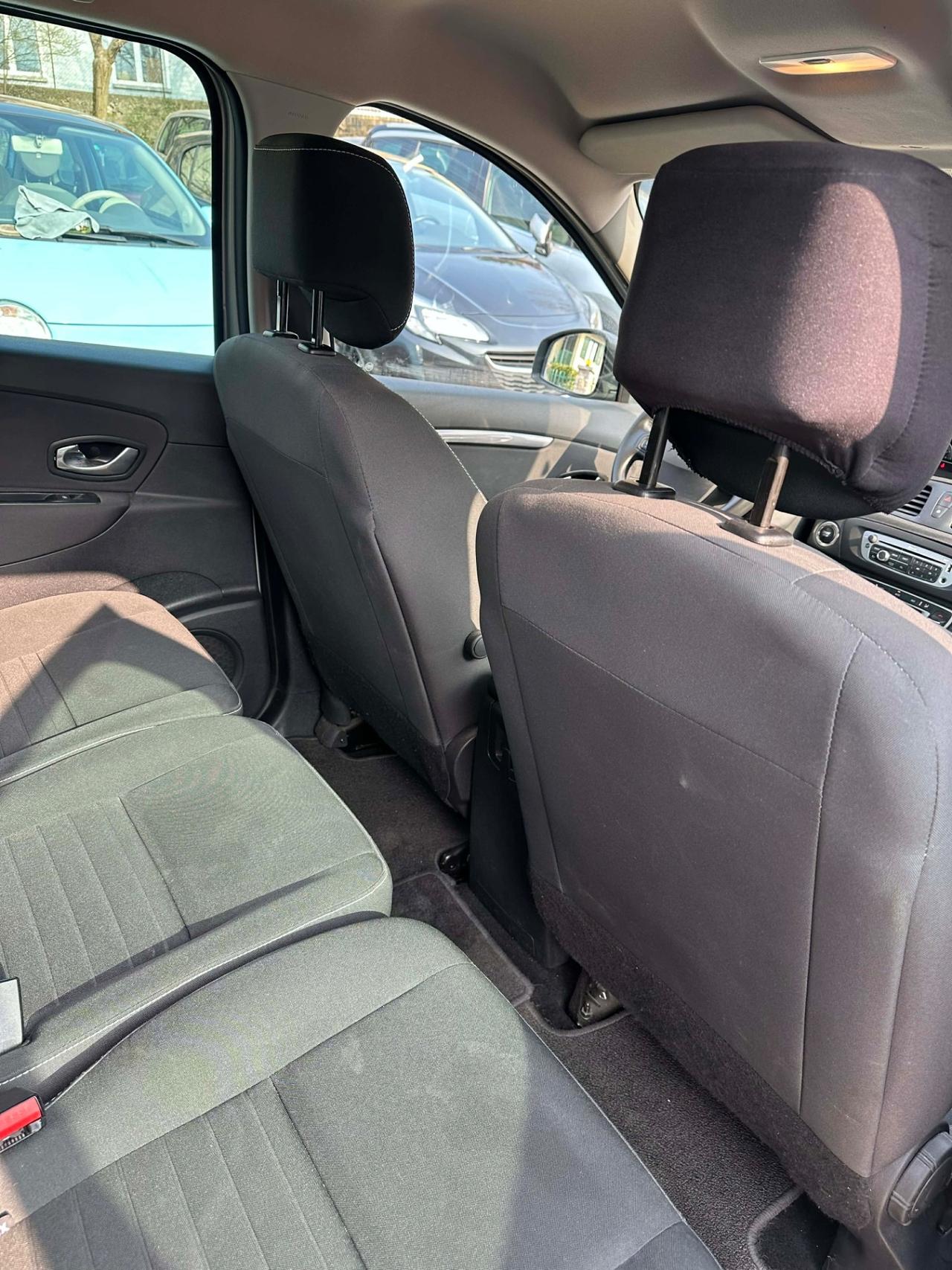 Renault SCÈNIC 1.5 dCi 110CV S&S BOSE