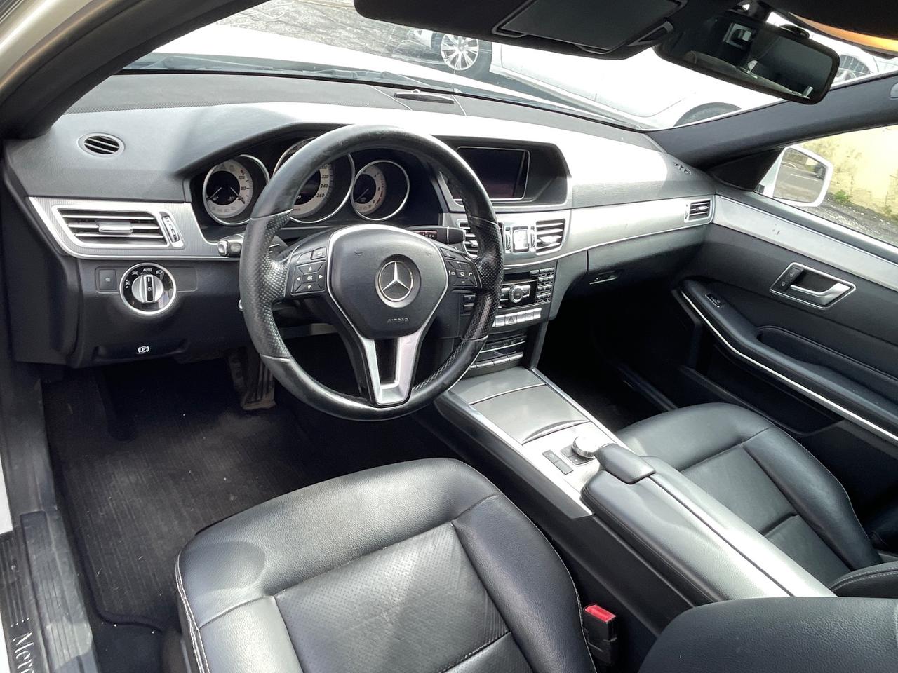 Mercedes-benz E 220 BlueTEC S.W. Pelle - R