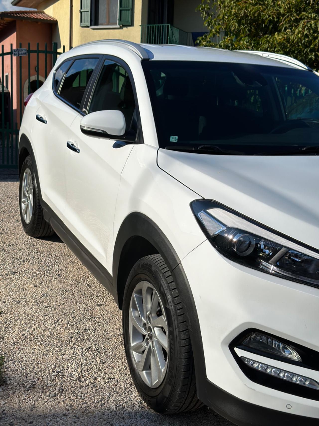 Hyundai TUCSON 1.7 CRDi XPOSSIBILE KMCERT UNICOPR GARANZ