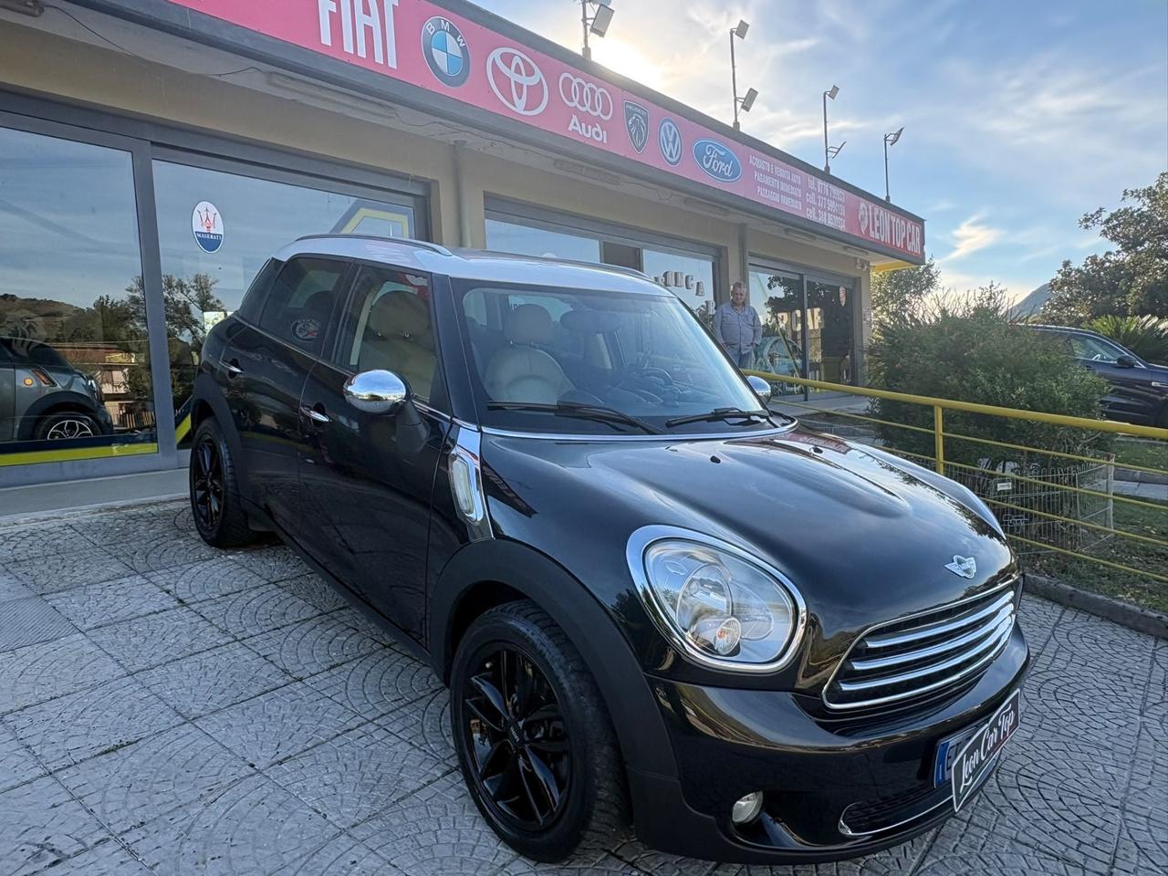 Mini Cauntryman cambio automatico garantita 12 mesi