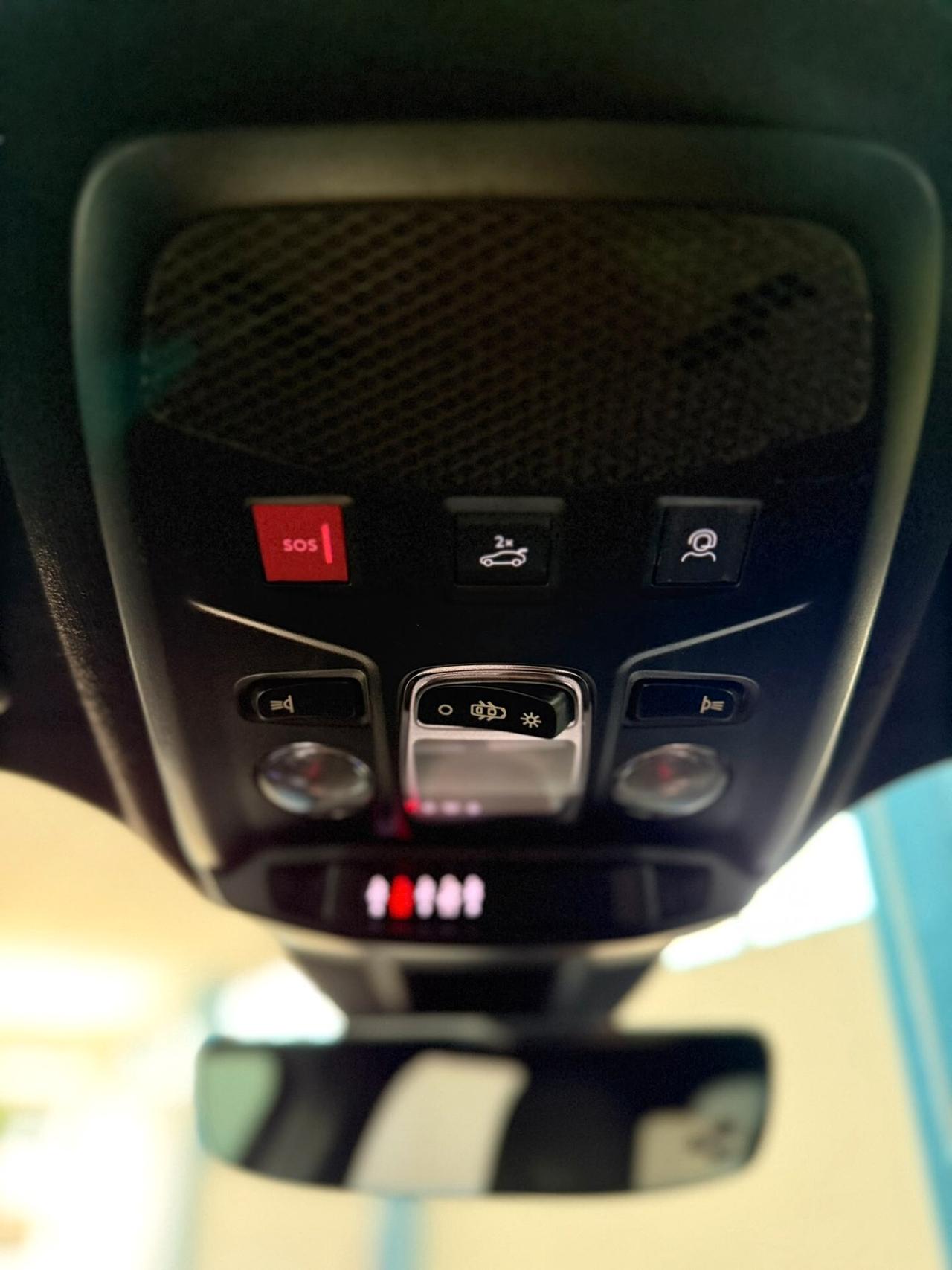 Alfa Romeo Junior 1.2 136 CV Hybrid eDCT6