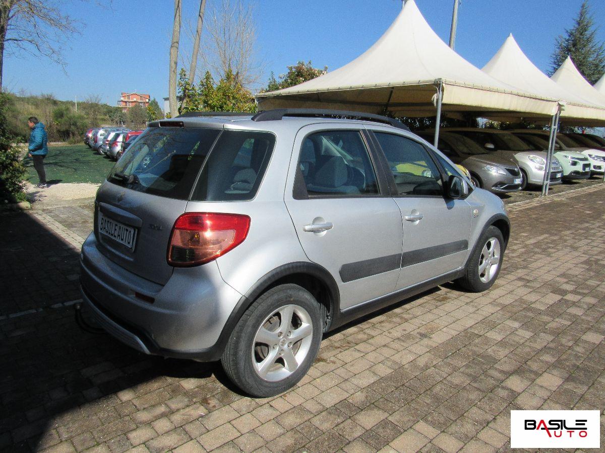 SUZUKI - SX4 - DDiS 16V Urban Line GANCIO TRAINO
