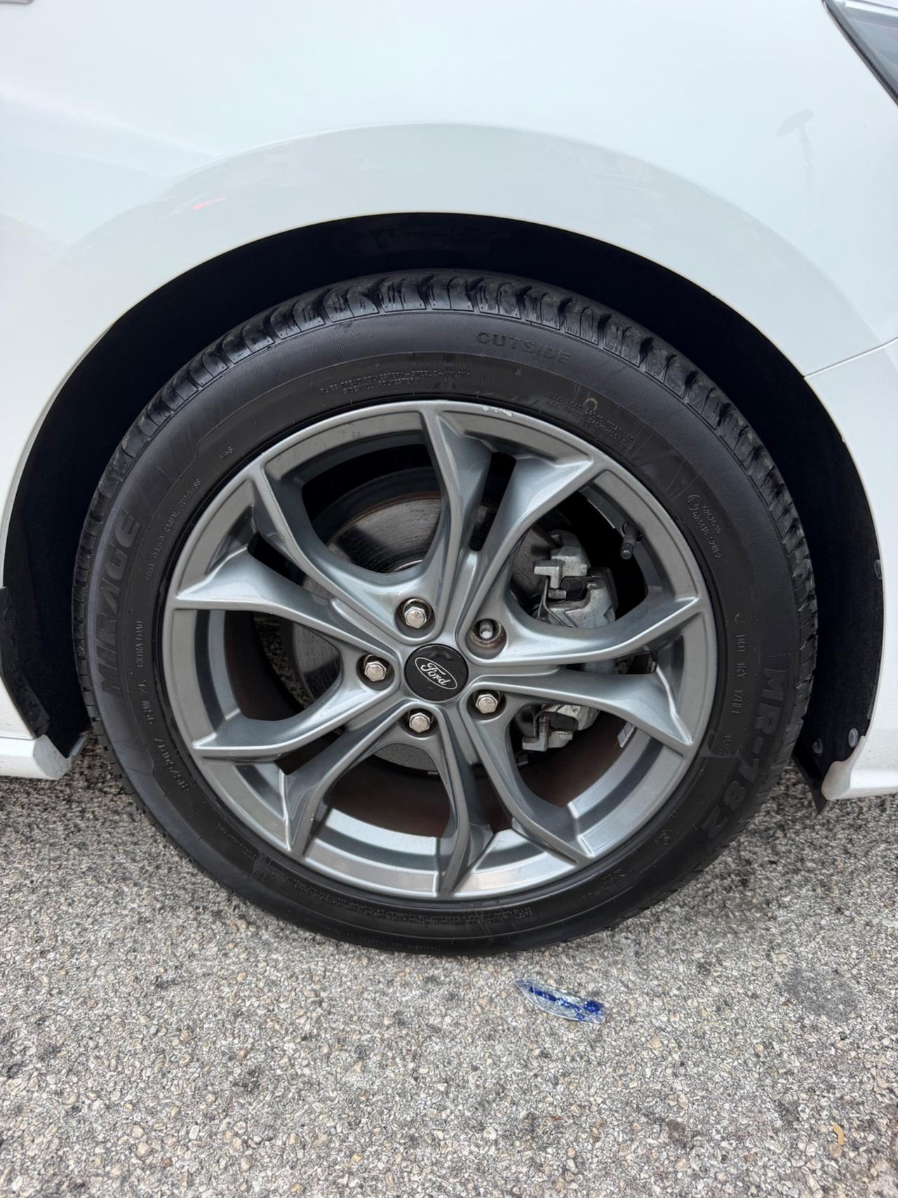 Ford Focus 1.0 EcoBoost Hybrid 125 CV 5p. ST-Line