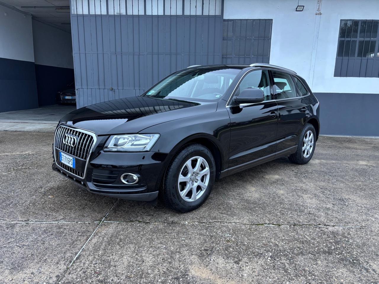 Audi Q5 2.0 TDI 150 CV. Garanzia 12 mesi