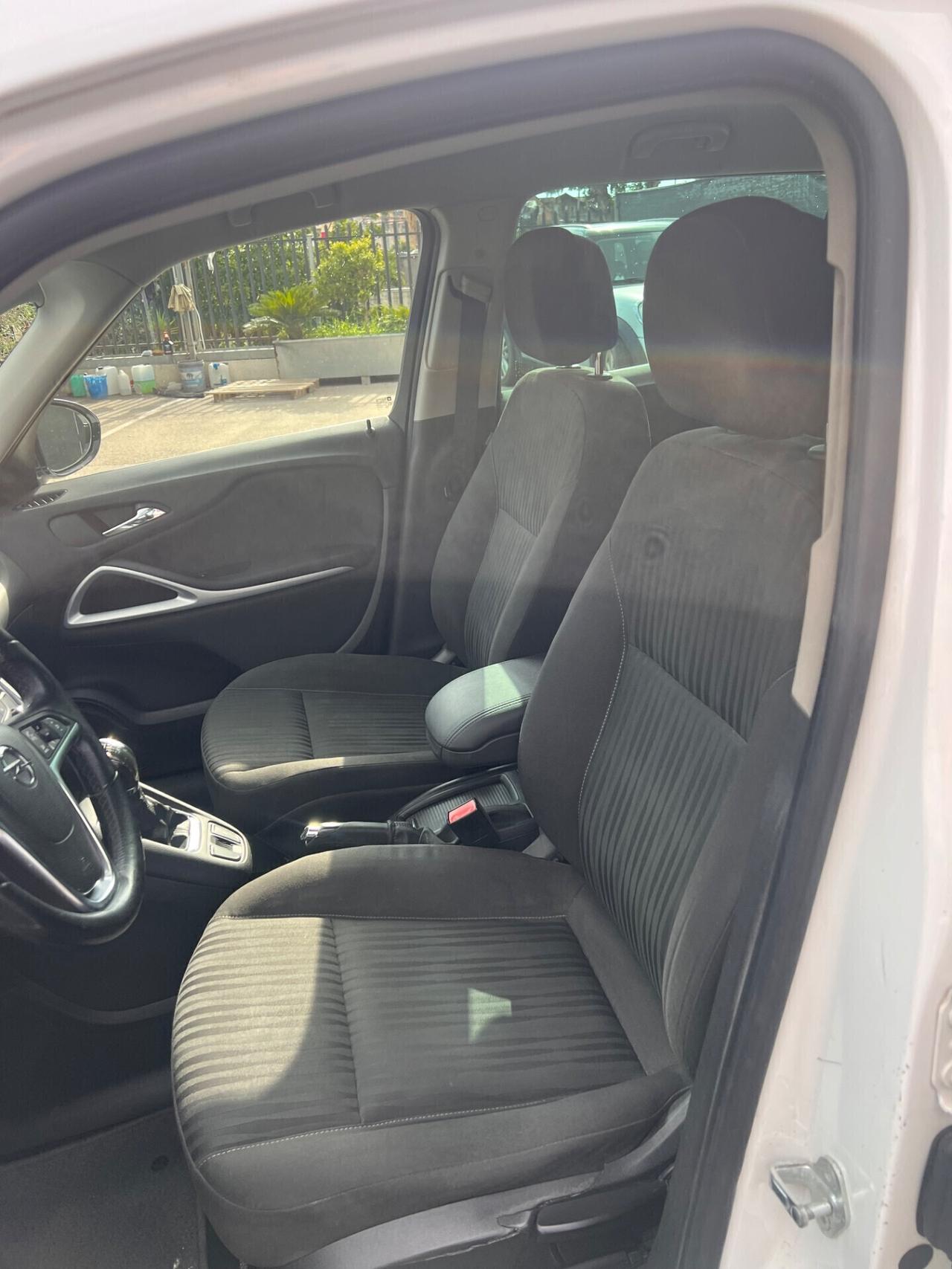 Opel Zafira Tourer 1.4 Turbo 140CV GPL 7 posti
