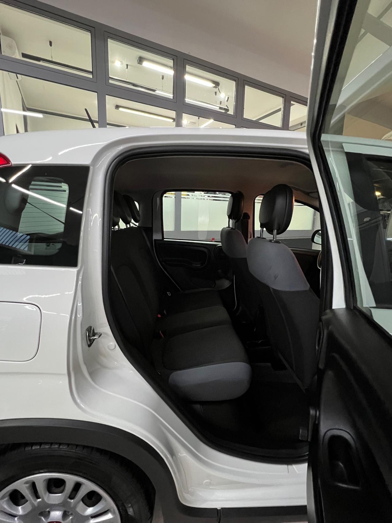 Fiat Panda 1.0 FireFly S&S Hybrid Easy