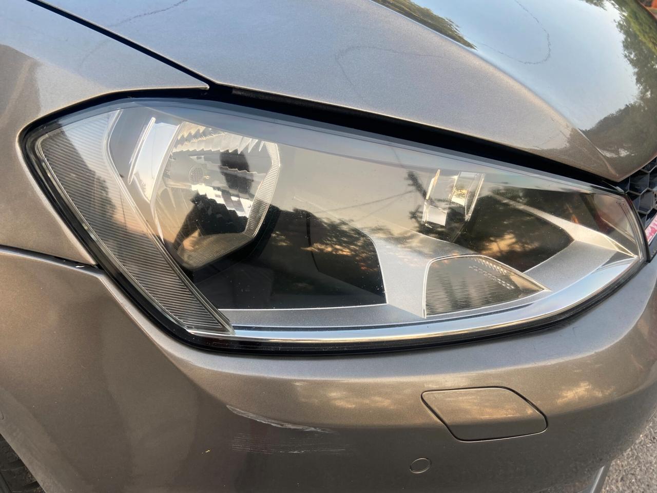 Volkswagen Golf 1.6 TDI Highline (KM Cerificati)