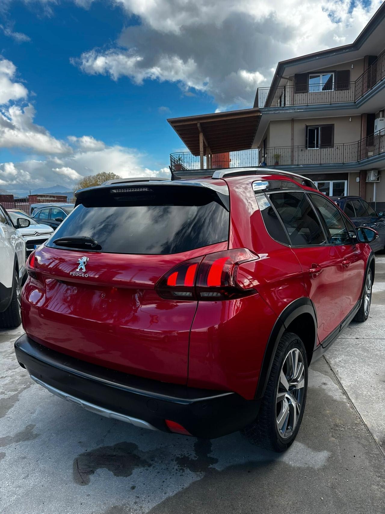 Peugeot 2008 BlueHDi 120 EAT6 S&S Allure