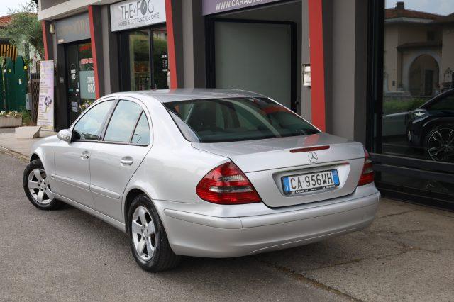 MERCEDES-BENZ E 220 CDI Berlina Cruise Climatronic 16" Tagliandata