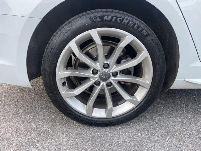 AUDI A4 Avant 2.0 TDI 150 CV S tronic S line edition