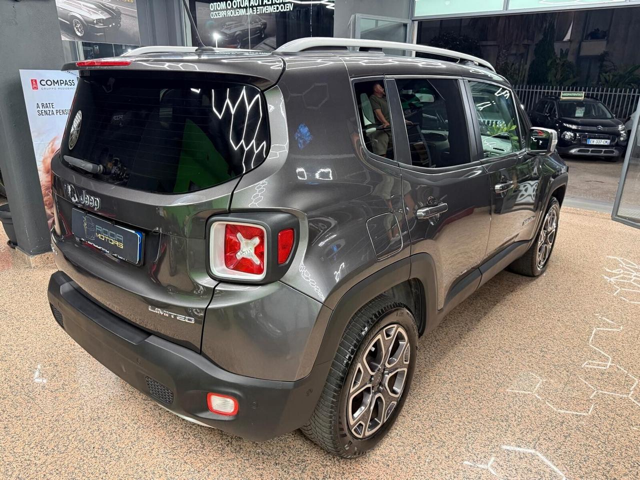 Jeep Renegade Limited AUTOMATICA CON TETTO 2.0 Mjt 140CV 4WD