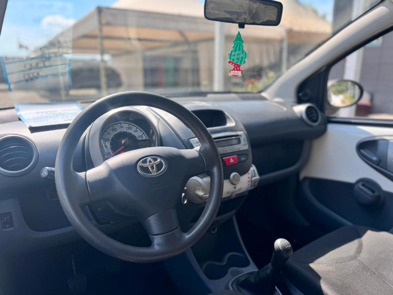 Toyota Aygo 1.0 12V VVT-i 5 porte