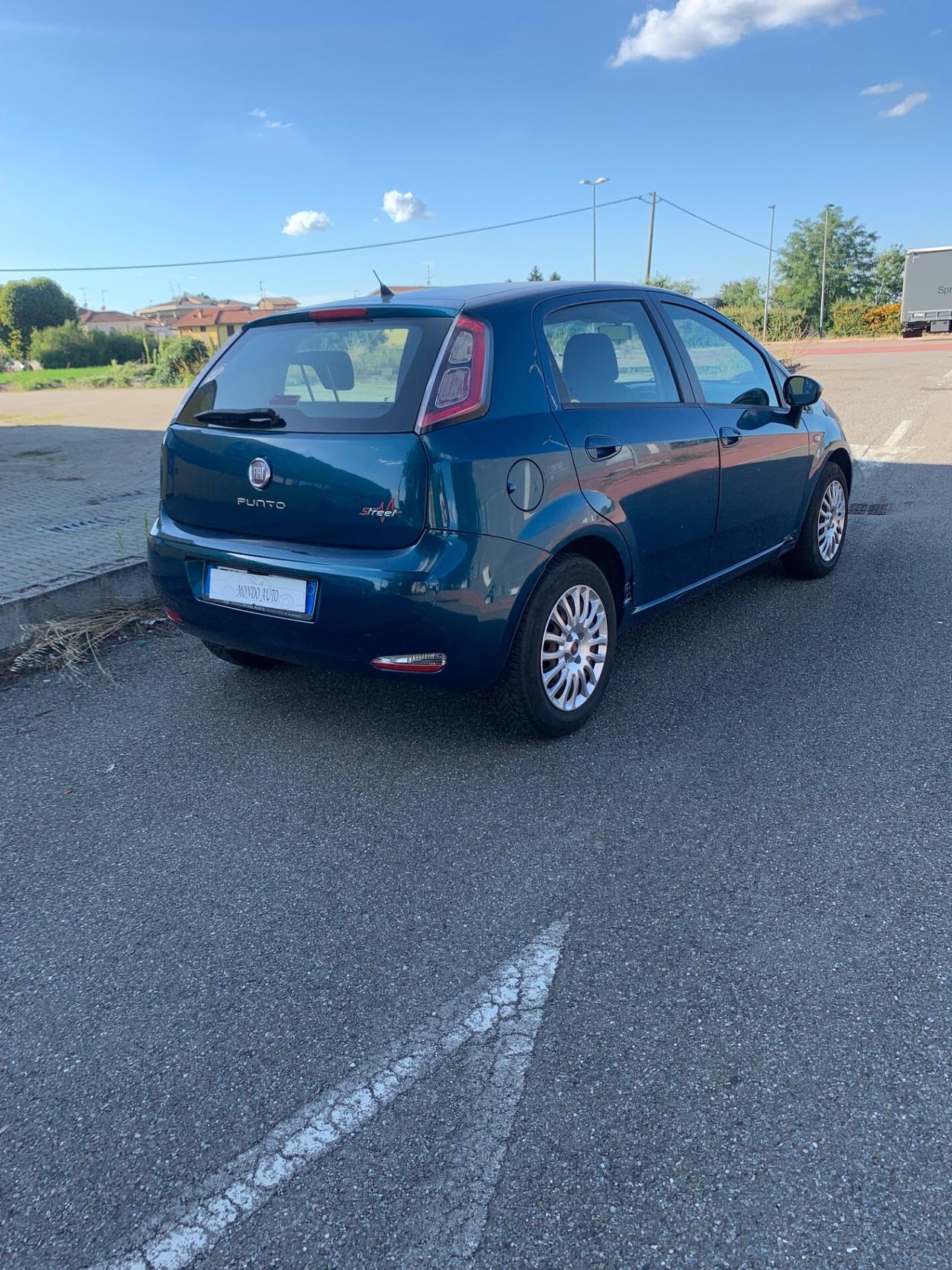 Fiat Punto 1.3 MJT II 75 CV 5 porte Lounge