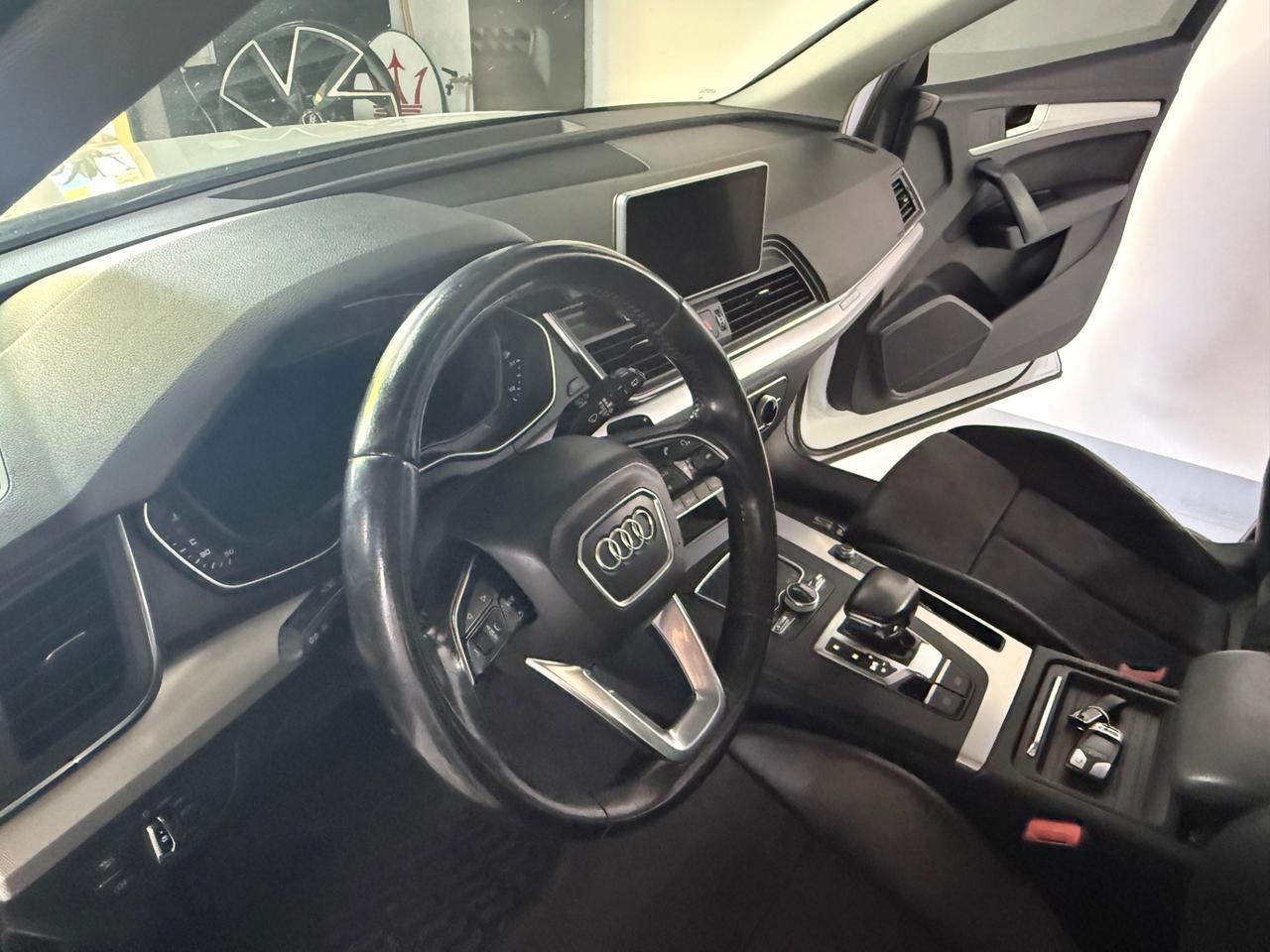 Audi Q5 2.0 TDI 190 CV quattro S tronic Business