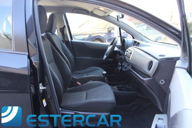 TOYOTA Yaris 1.0 5 porte Active