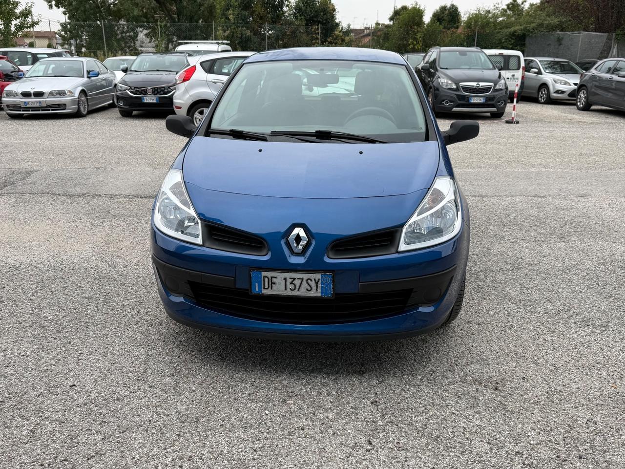 Renault Clio Storia 1.2 3 porte Confort