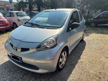 Toyota Aygo 1.0 12V VVT-i 3 porte Blue