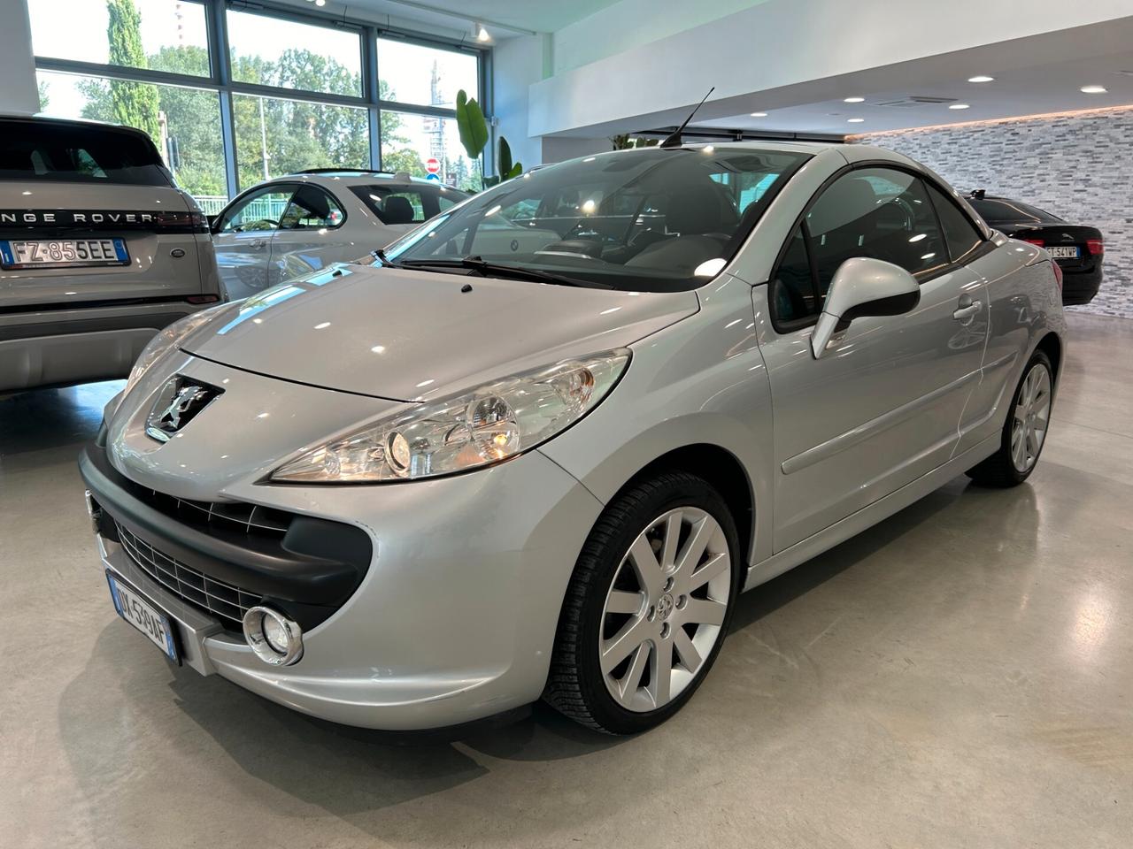 Peugeot 207 1.6 VTi 120CV Fèline CC Cabrio Coupè