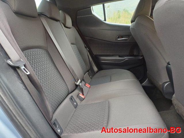 TOYOTA C-HR 1.8 Hybrid E-CVT Active