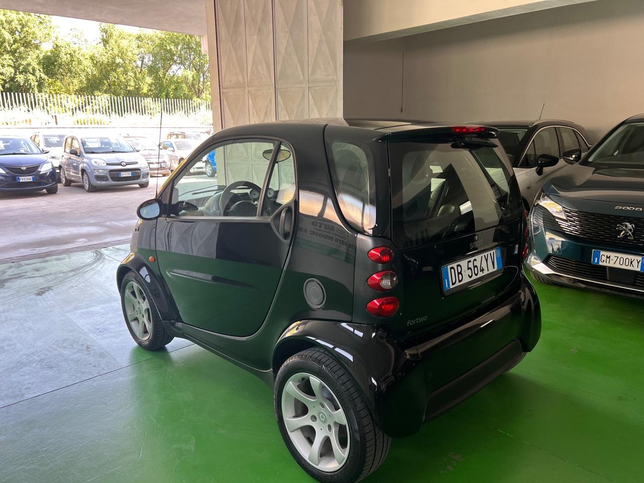 Smart ForTwo 700 coupé pulse (45 kW)