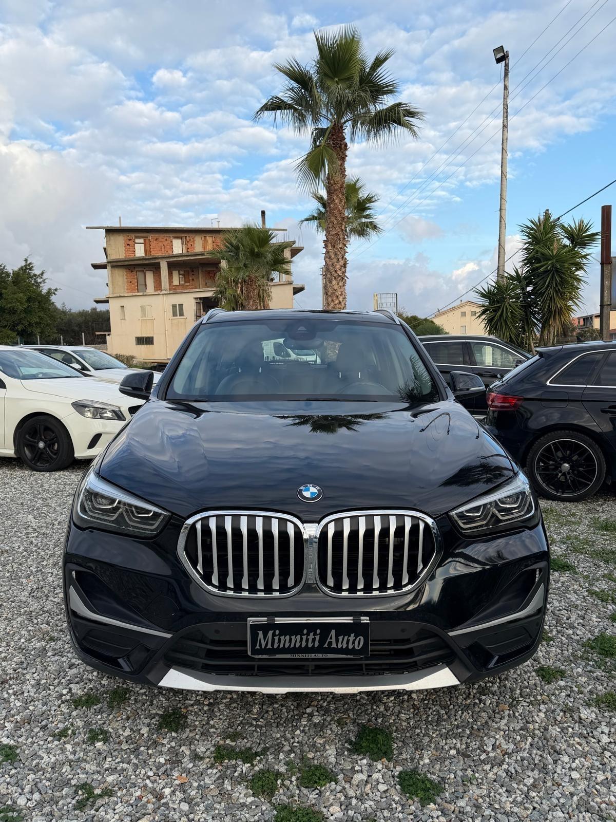 Bmw X1 sDrive18d xLine tetto apribile
