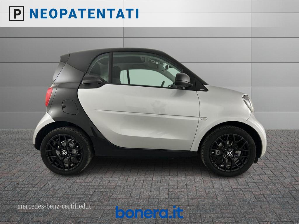 Smart fortwo coupe EQ Passion