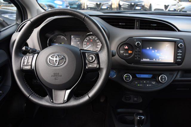TOYOTA Yaris 1.5 Hybrid 5 porte Business