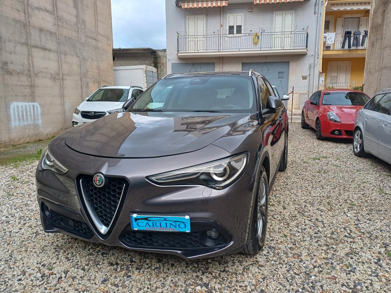 Alfa Romeo Stelvio 2.2 Turbodiesel 180 CV AT8 RWD Executive