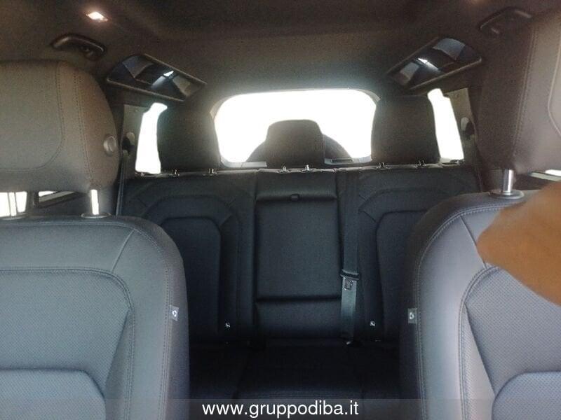 Land Rover Defender VII 2020 110 Diesel 110 3.0d i6 mhev SE awd 250cv auto