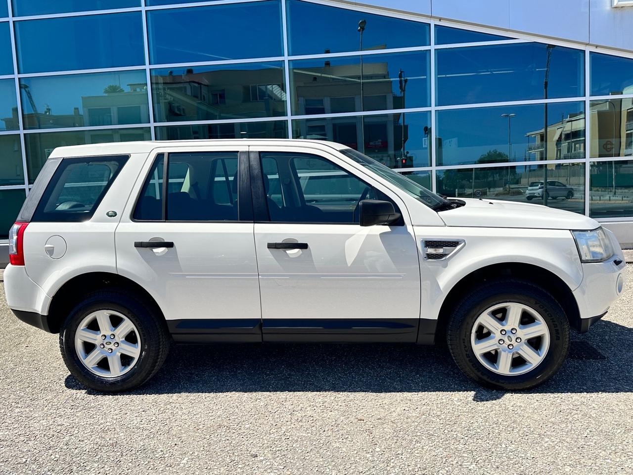 Land Rover Freelander 2.2 TD4 S
