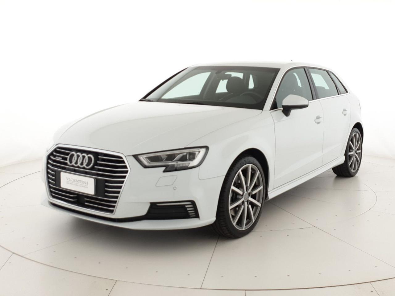 Sportback 40TFSIe 204CV S tronic Admired