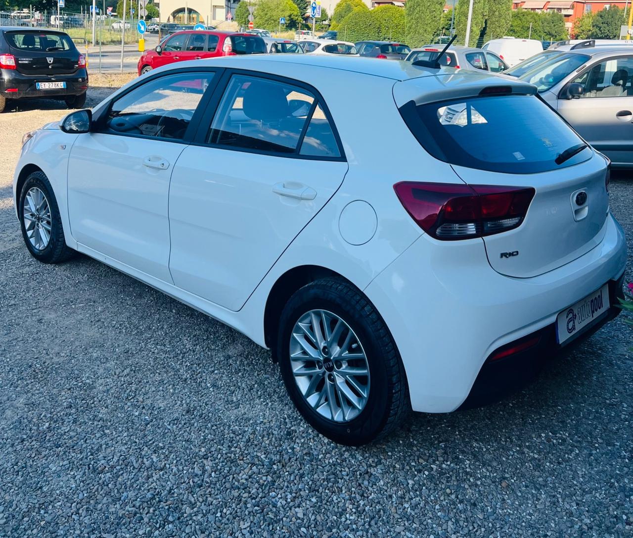 Kia Rio 1.0 T-GDi 100 CV MHEV iMT Style