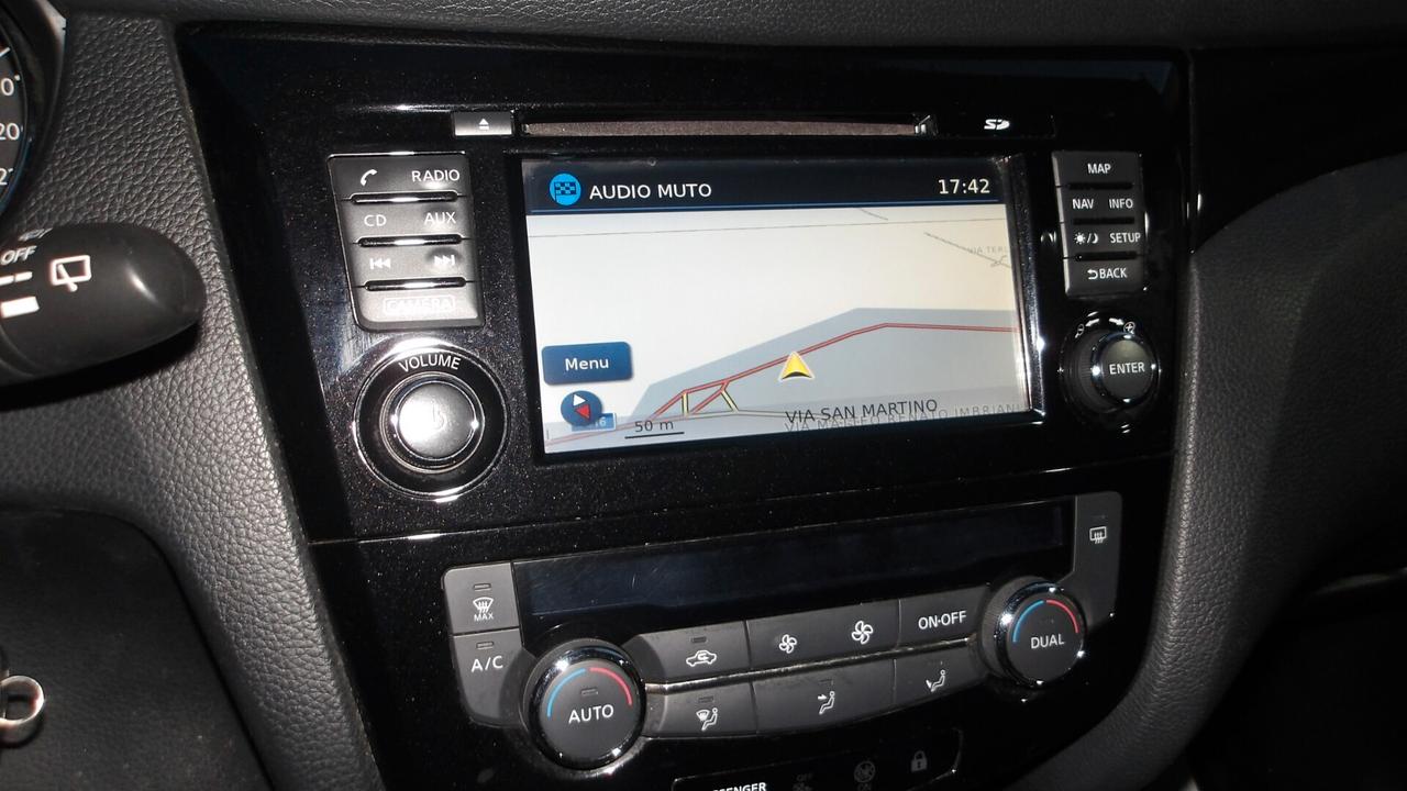 NISSAN QASHQAI 1.6 DCI 4WD-RETROC-PREZZO PROMO!