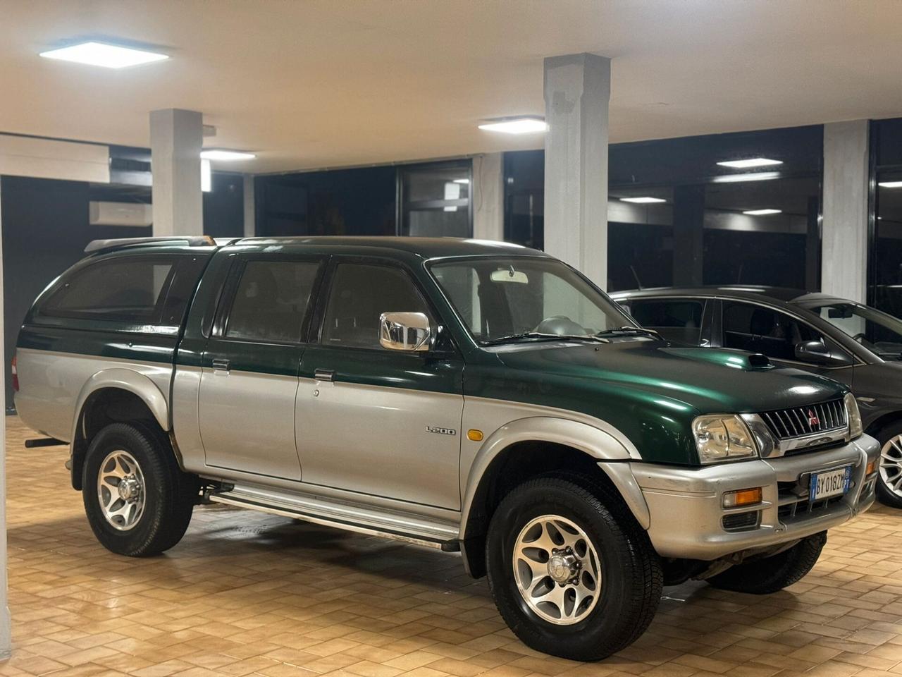 Mitsubishi L200 2.5 TDI 4WD Double Cab Pick-up GLS