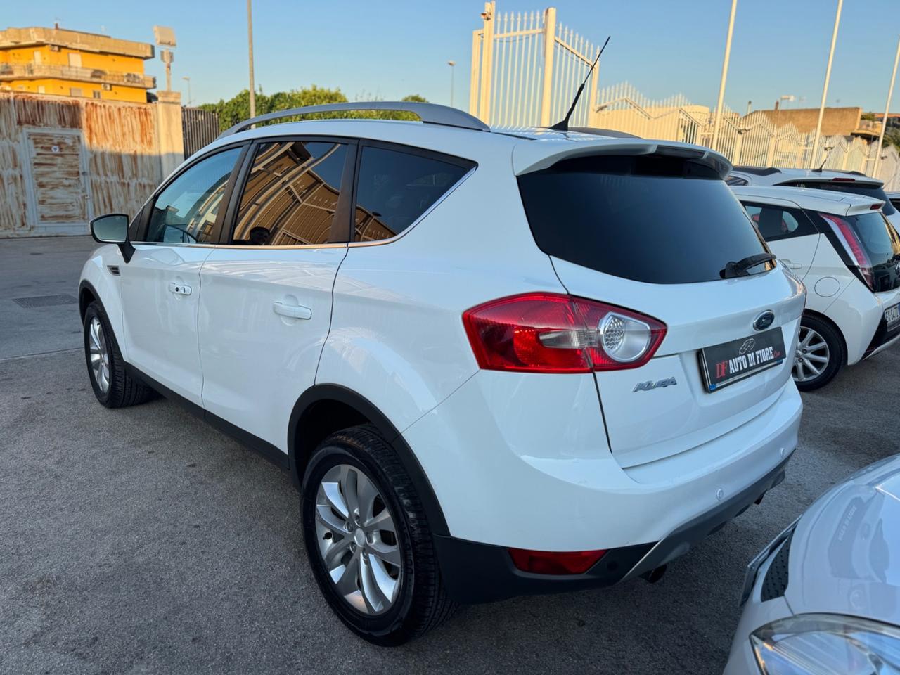 Ford Kuga 2.0 TDCi 136 CV 4WD Titanium TETTO PELLE